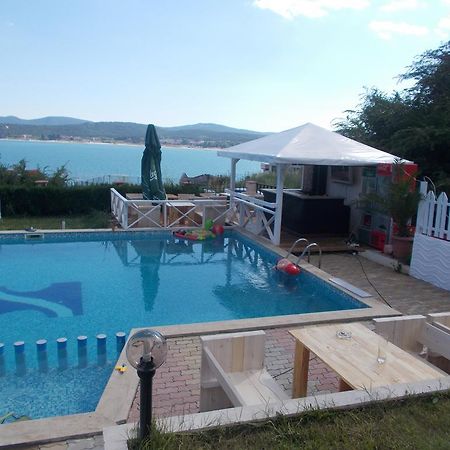 Safo Apartments And Rooms Sozopol Bagian luar foto