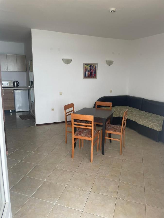 Safo Apartments And Rooms Sozopol Bagian luar foto