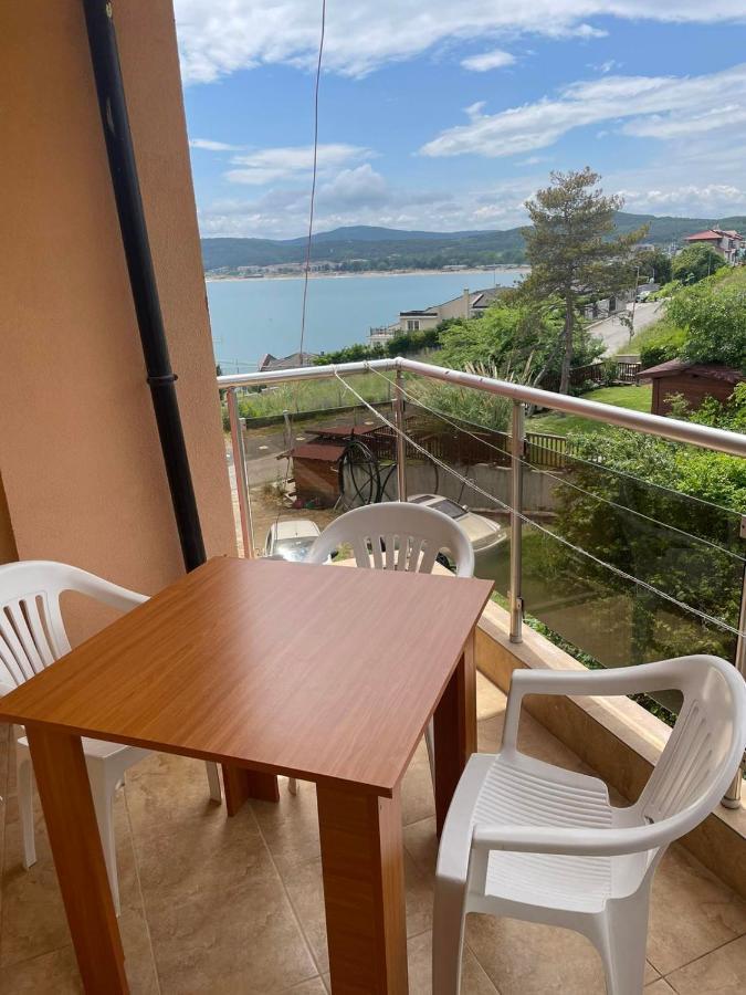 Safo Apartments And Rooms Sozopol Bagian luar foto