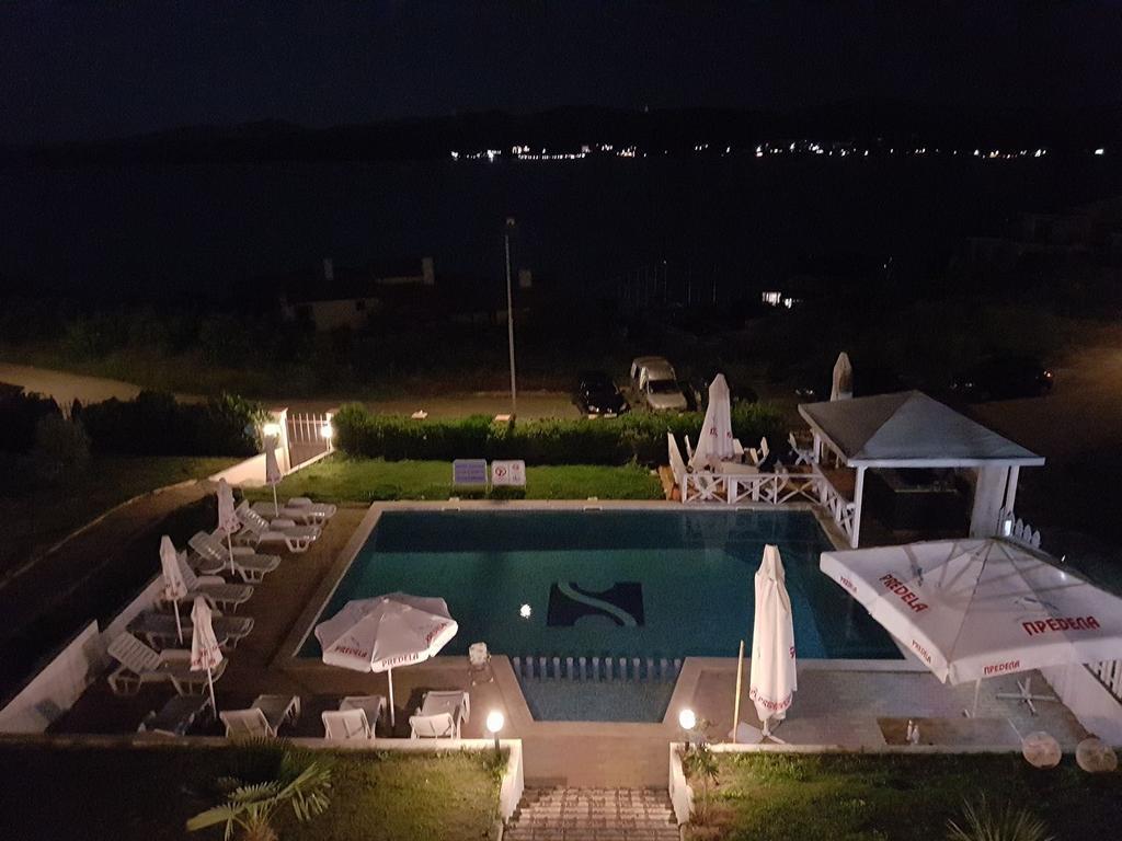 Safo Apartments And Rooms Sozopol Bagian luar foto